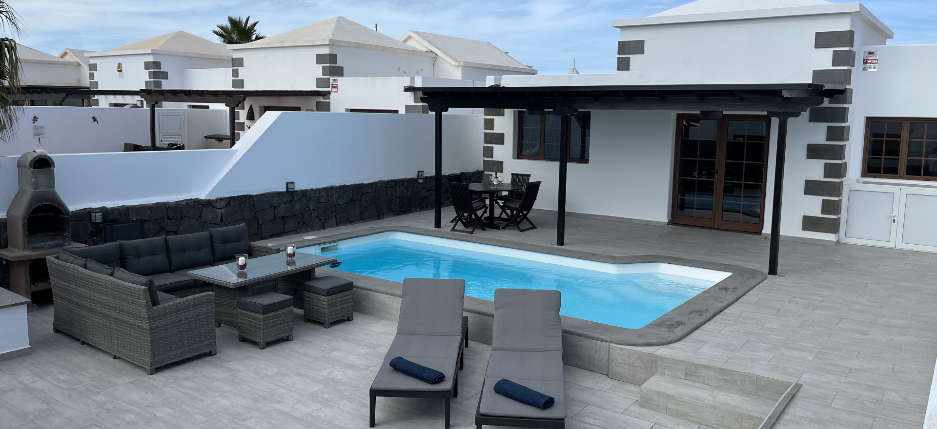 Playa Blanca Holiday Villas Villa Arabella